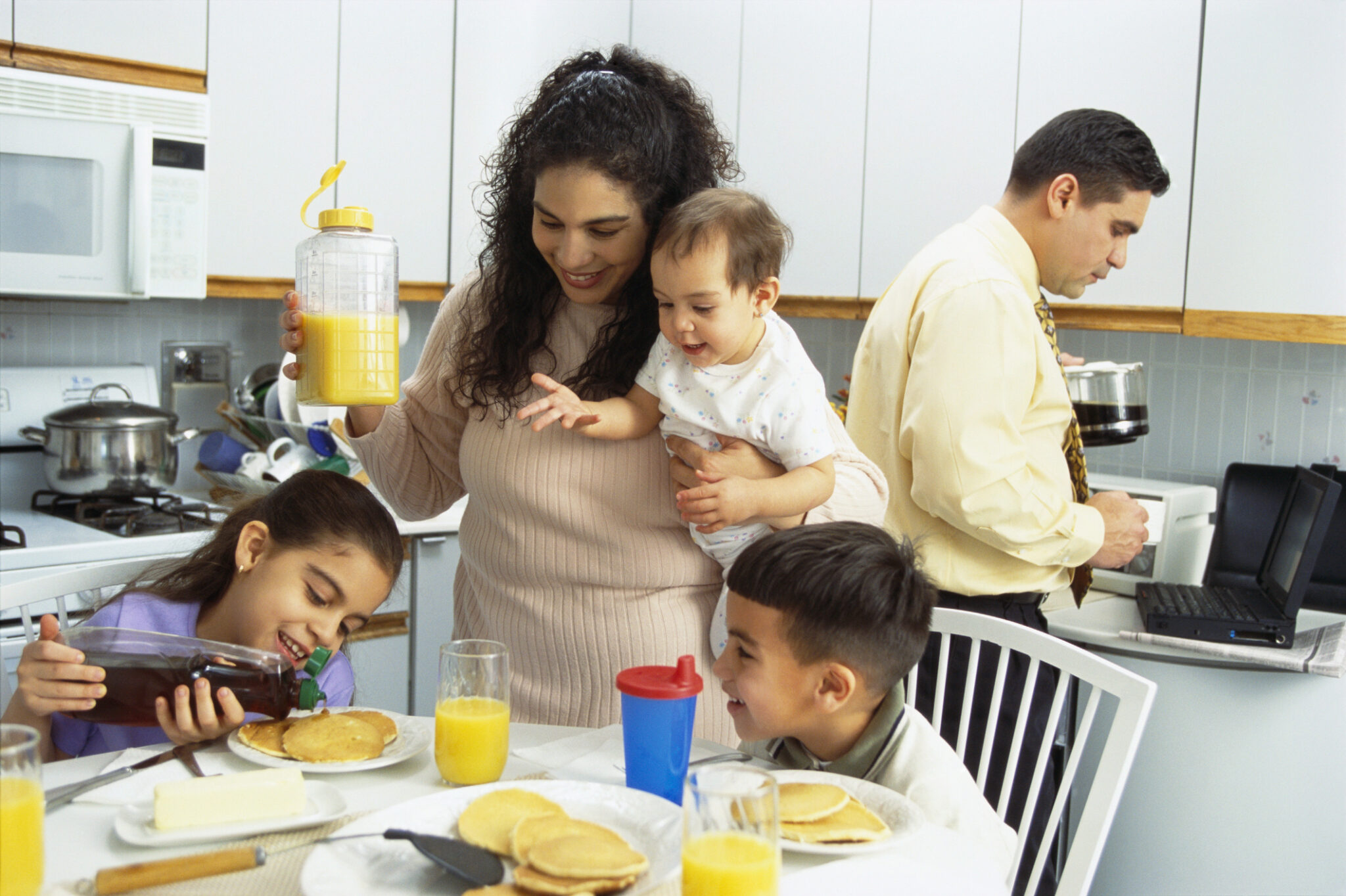 Programs Can Build on the Strengths of Latino Families with Low